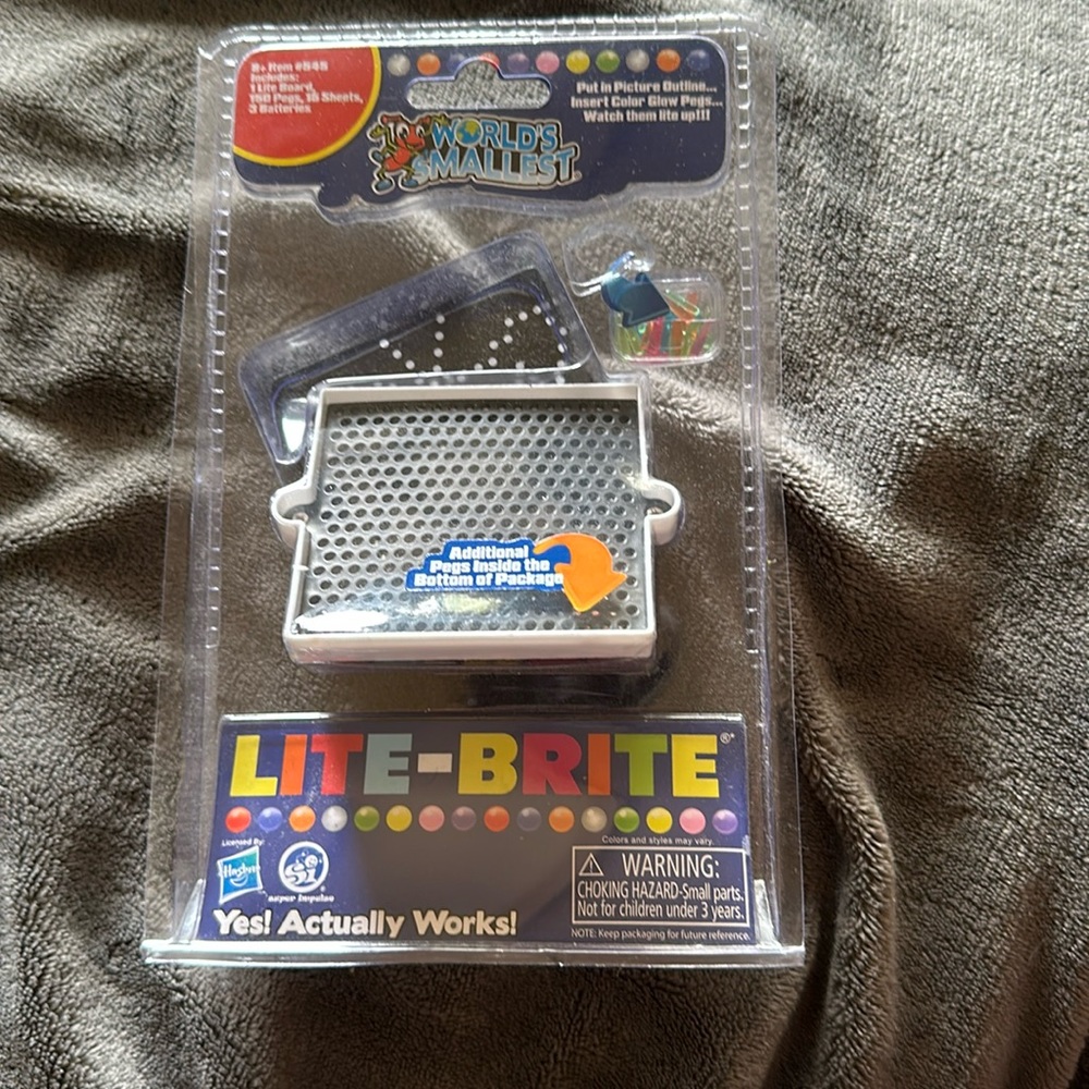 World’s Smallest Lite-Brite
